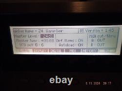 Akai Z4 16-bit Stereo Audio Rack Mount Sampler 400mb Ram Ide & Usb Interface