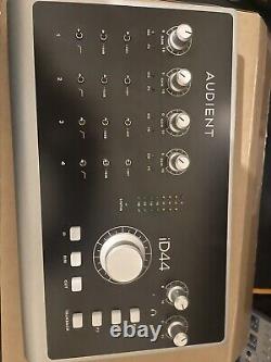 Audient iD44 (MK1) USB-C Audio Interface