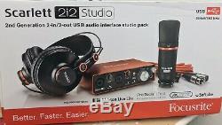 Focusrite MOSC0020 Scarlett 2i2 Studio 2nd Generation USB Audio Interface