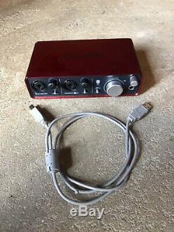 Focusrite Scarlett 2i2 2nd Gen Audio/Midi Interface USB Red With Monitor Cables