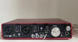 Focusrite Scarlett 2i4 2nd Gen Audio/Midi Interface + USB cable