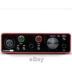 Focusrite Scarlett Solo Gen 3 2-in 2-out USB Audio Interface with 1 Mic Preamp