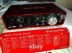 Focusrite scarlett 2i2 2nd gen, hardly used Fast Shipping BOXED USB CABLE