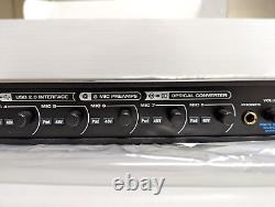 MOTU 8pre USB Hi-Speed USB Audio Interface with 8 Pre-Amps Comes with Original Box