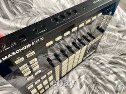 Native Instruments Maschine Studio Black + Maschine 2 Software Licence