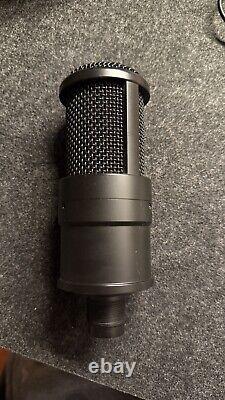 Steinberg UR22 MKII Recording pack with mic, headphones and cable