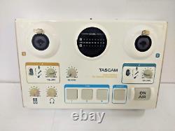 Tascam MiNi STUDIO Creator US-42 Audio Interface For Personal Broadcasting