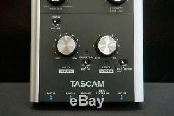 Tascam US-122MKII USB 2.0 Audio/Midi Interface Excellent Condition In Box