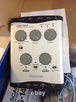 Tascam US-144 USB 2.0 Audio Midi Interface 4x USB 2.0 in/out 2x USB 1.1 in/Out