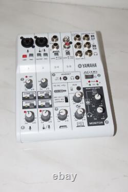 Yamaha AG06 6-Channel Mixer Console / USB Audio Interface + cables